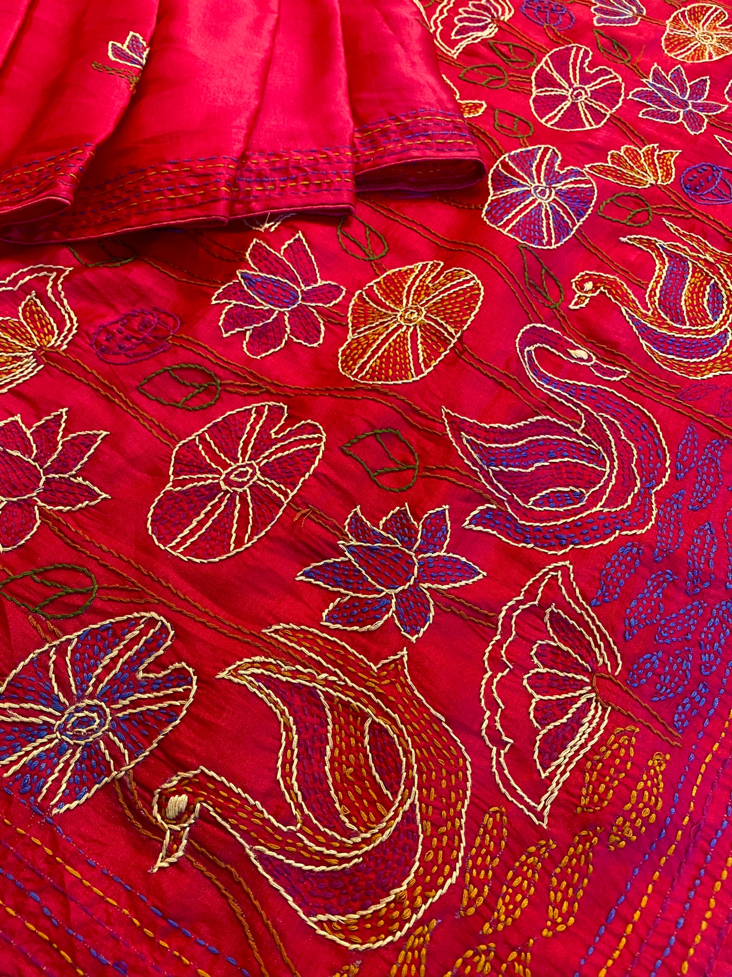 Red Semi Munga Silk French Knot Hand Embroidery Work Saree, With Unstiched Blouse