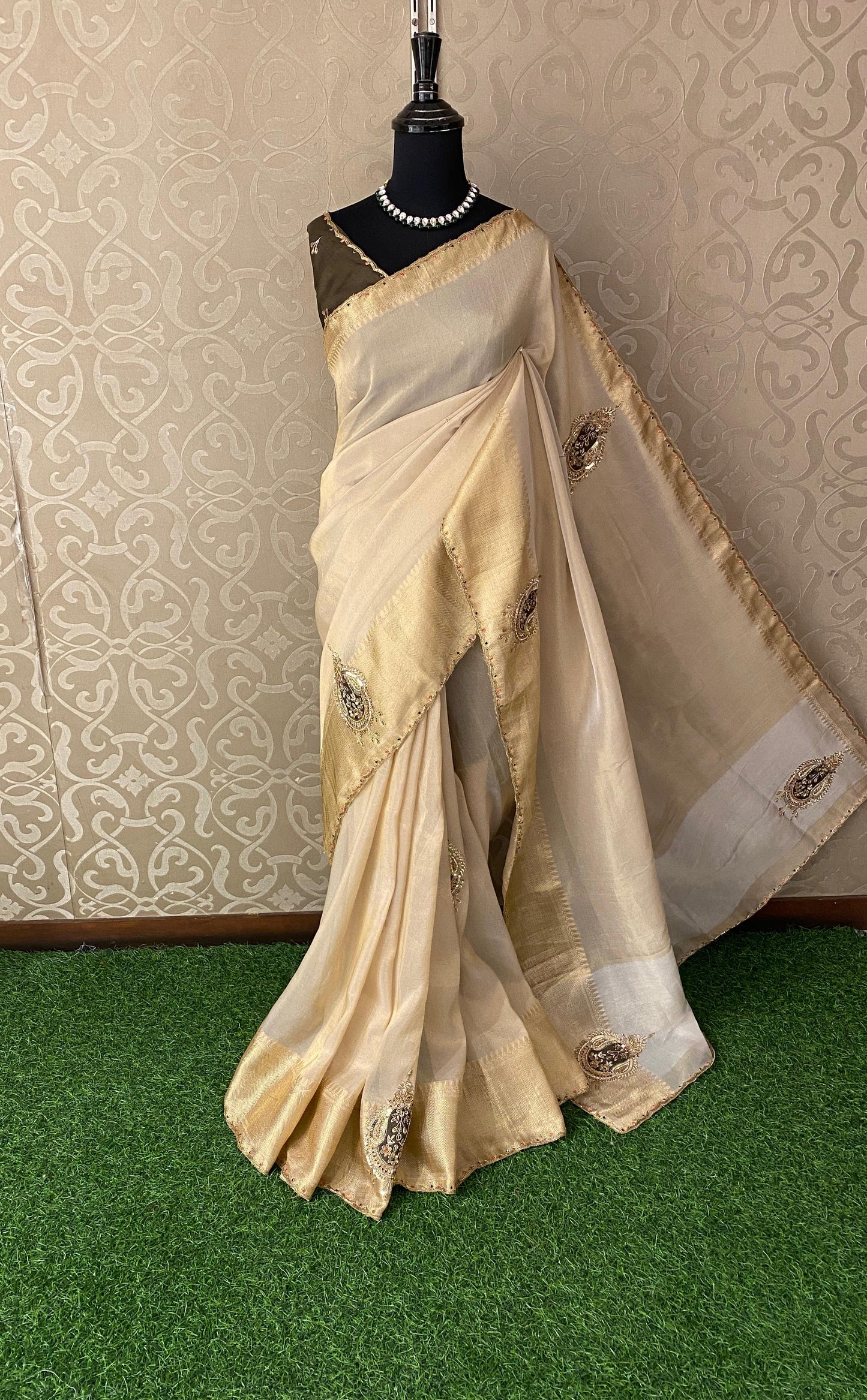 Offwhite Tissue Silk Embroidery Saree, With Unstiched Blouse