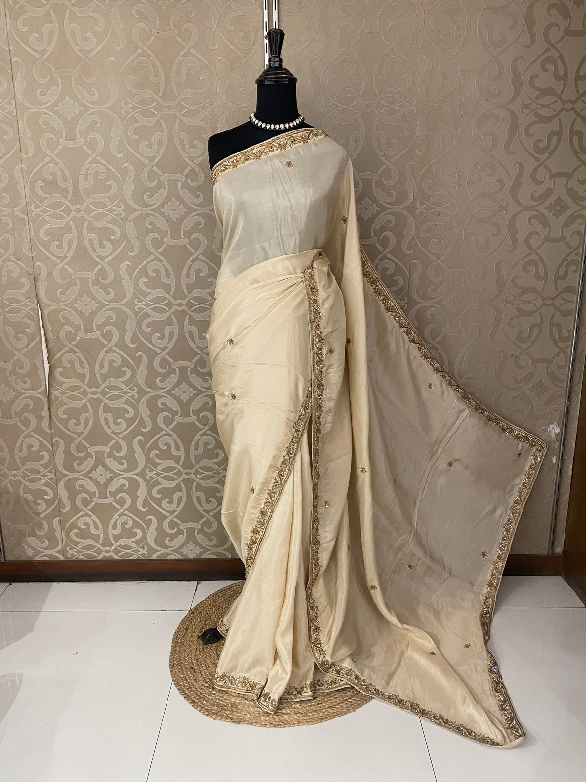 Off-White Organza Silk Embroidery Saree, With Readymade Blouse