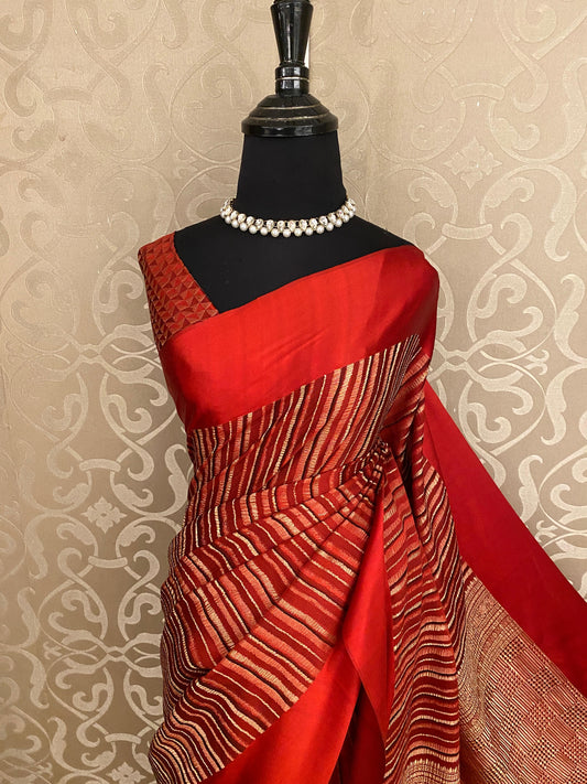 Red Gradient Mysore Crepe Silk Banarasi Saree, With Unstiched Blouse