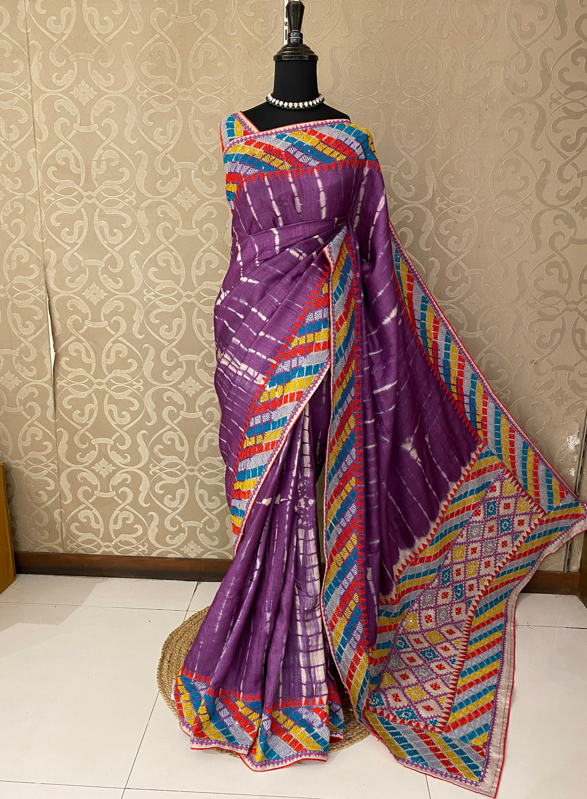 Purple Tussar Hand Embroidery Saree, With Unstitched Blouse