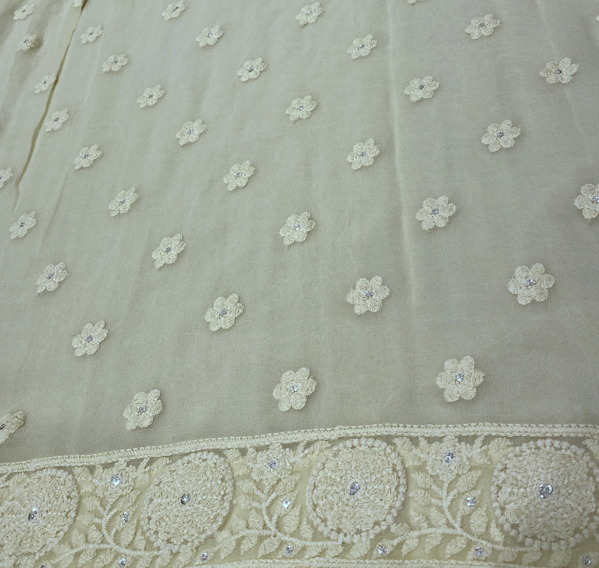 Off-White Georgette Chikankari Embroidery Saree, With Unstitched Blouse