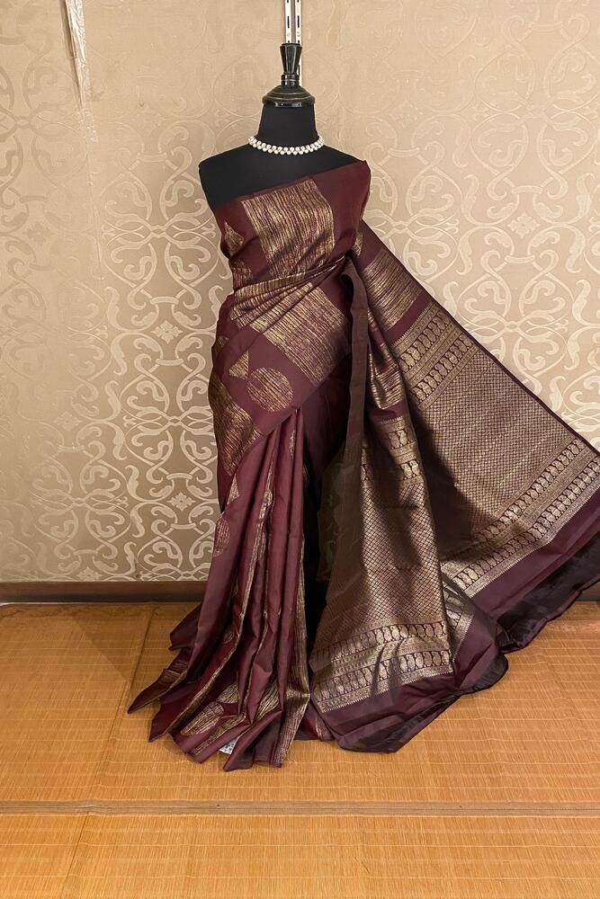 Chocolate Brown Pure Kanjeevaram Silk Saree, With Unstiched Blouse
