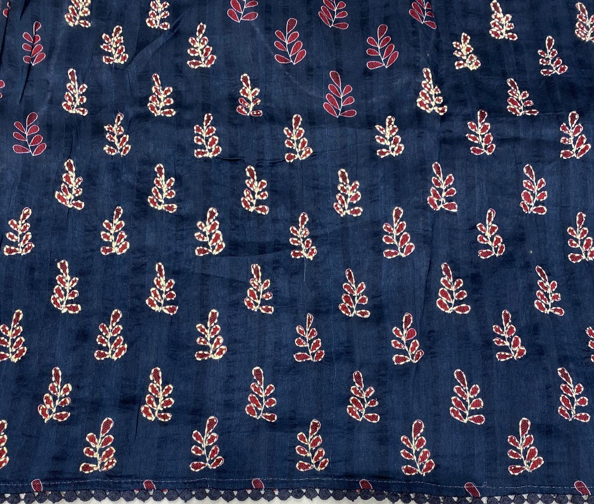 Navy Blue Munga Silk Saree With Hand Embroidery Work, With Unstiched Blouse
