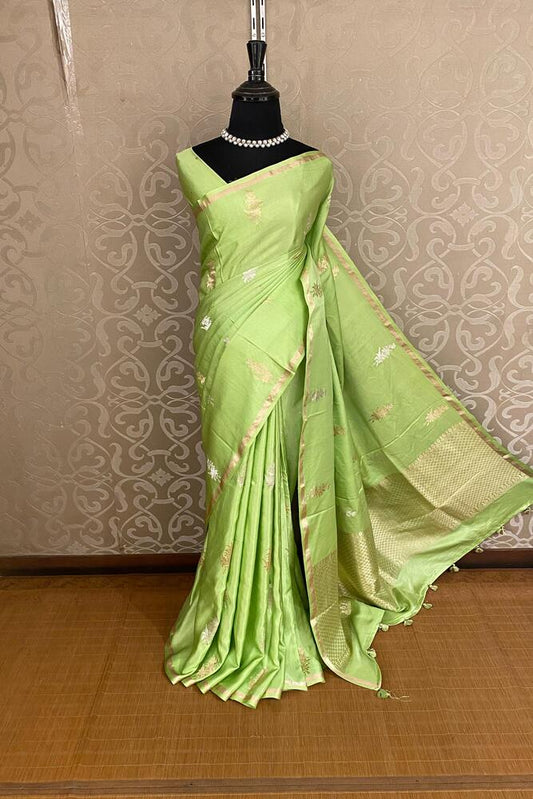 Light Green Mashru Silk Banarasi Handloom Saree, With Unstiched Blouse