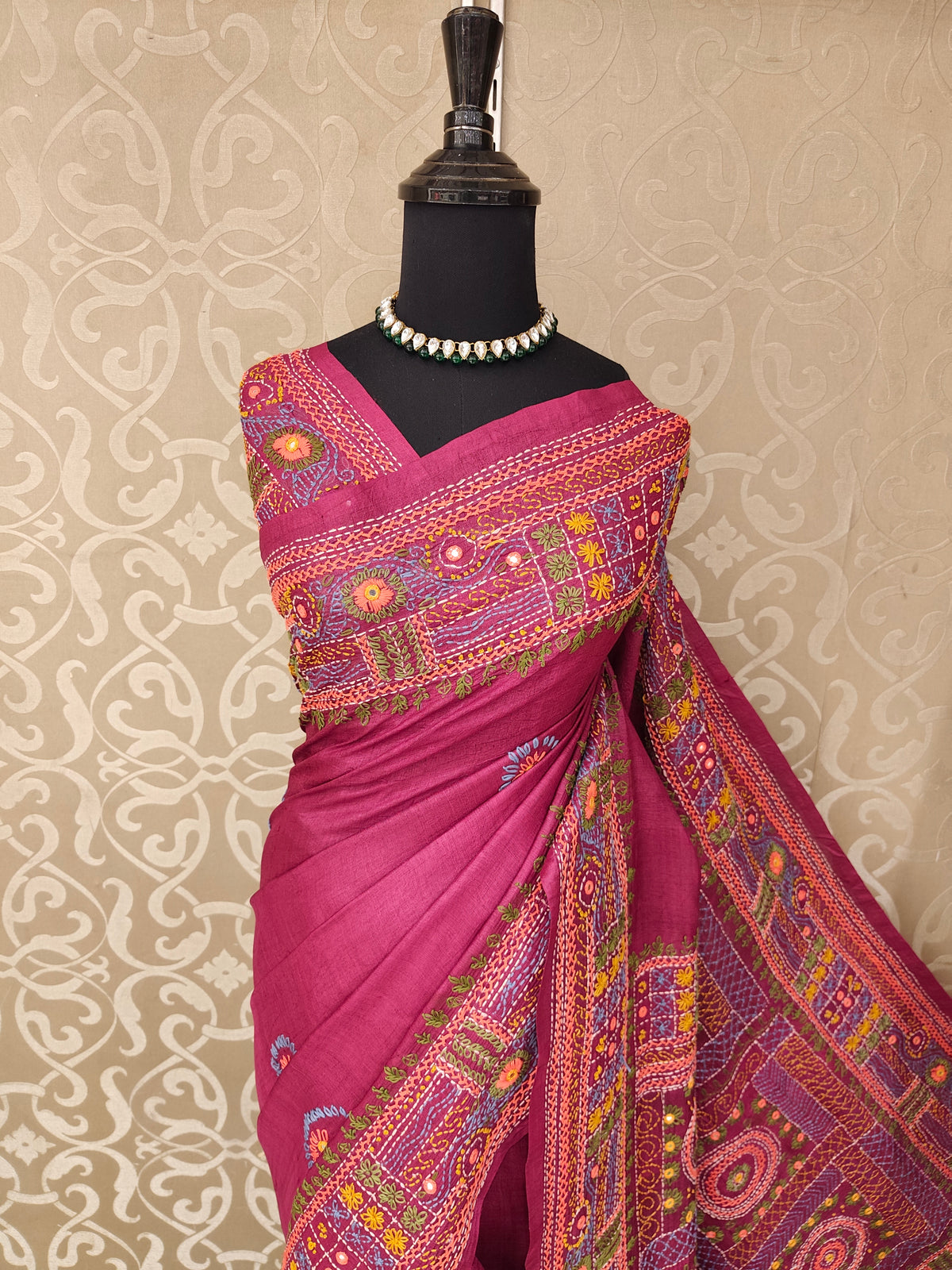 Magenta Tussar Hand Embroidery Saree, With Unstitched Blouse