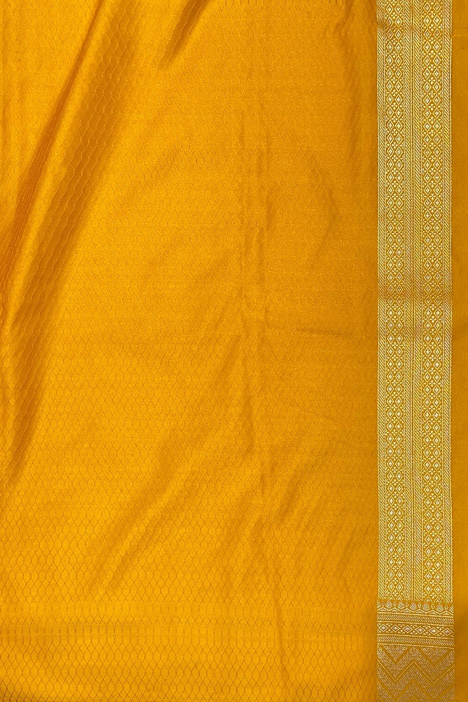 Mustard Yellow Tanchoi Silk Saree Self Weaving With Unstiched Blouse