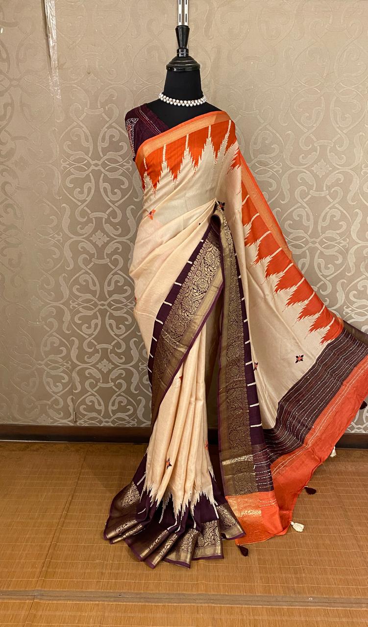 Off-White Munga Silk Saree With Hand Embroidery Work, With Unstiched Blouse