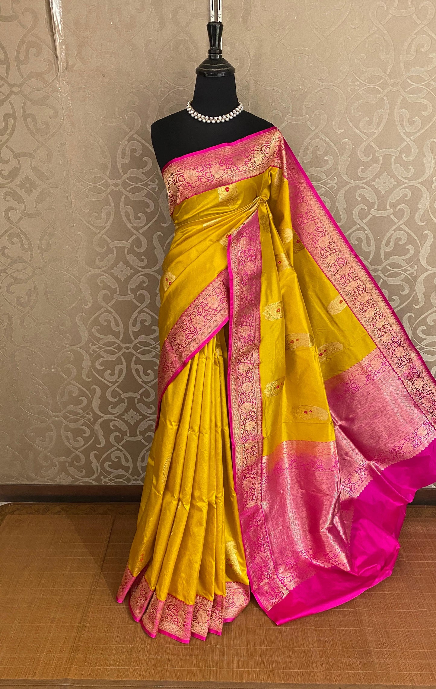 Mustard Yellow Katan Banarasi Saree Hand Woven Work, With Unstiched Blouse