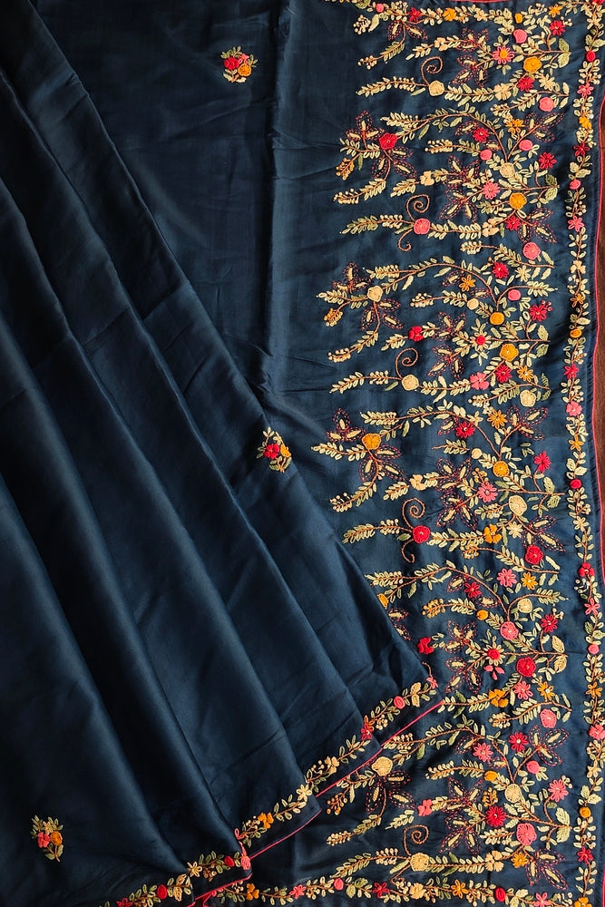 Deep Teal Blue Semi Munga Silk French Knot Hand Embroidery Work Saree, With Unstiched Blouse