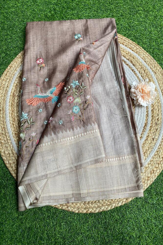 Grey Tussar Cotton Resham Work Saree, With Unstiched Blouse
