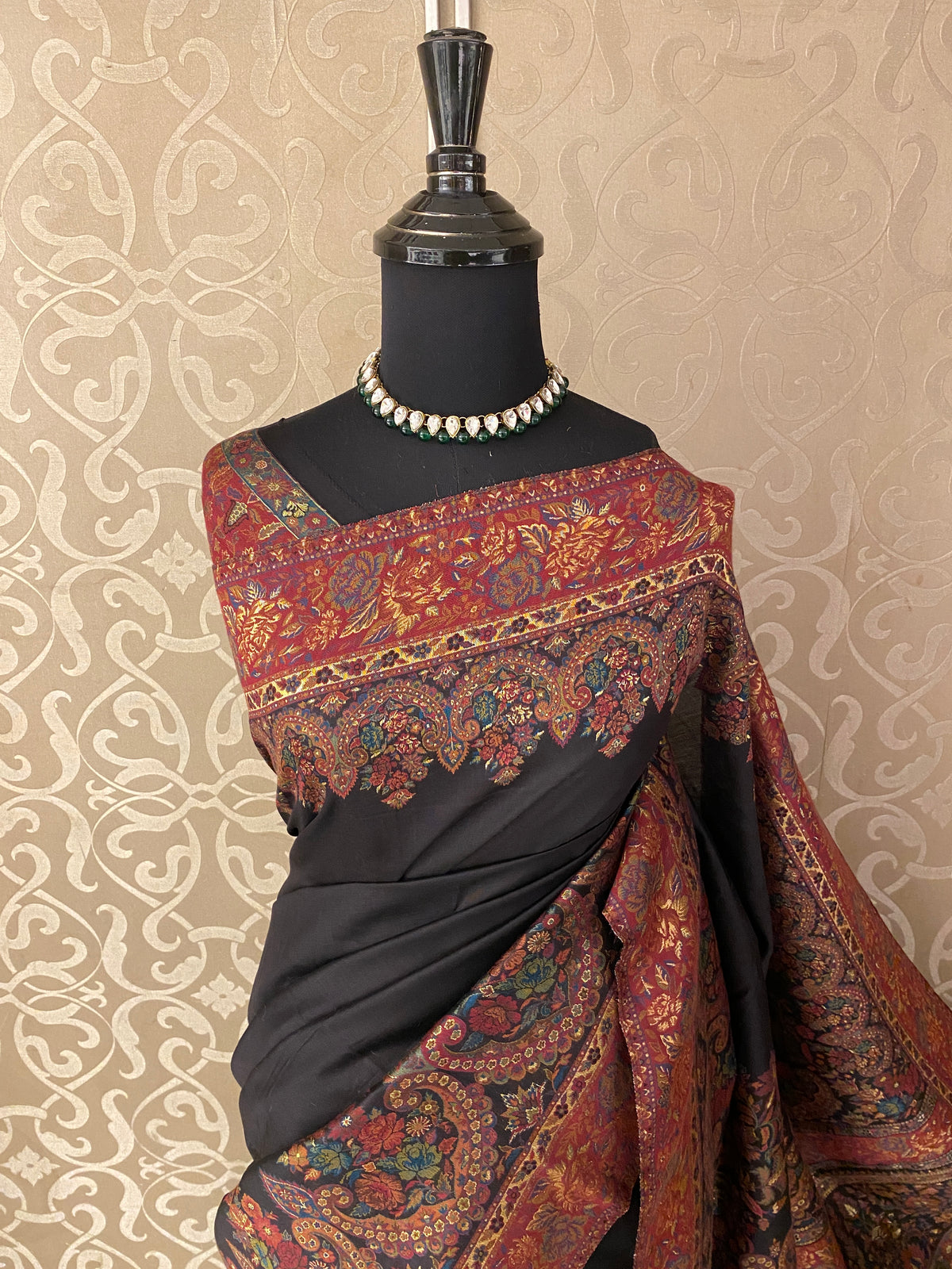 Black Pure Kani Handloom Silk Saree With Unstiched Jamewar Woven Blouse
