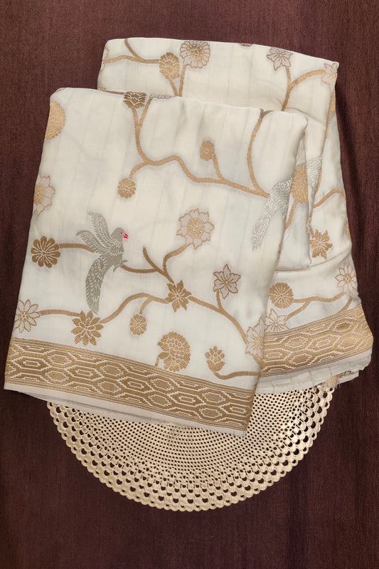 Off-White Semi Mashru Silk Sarees With Unstiched Blouse