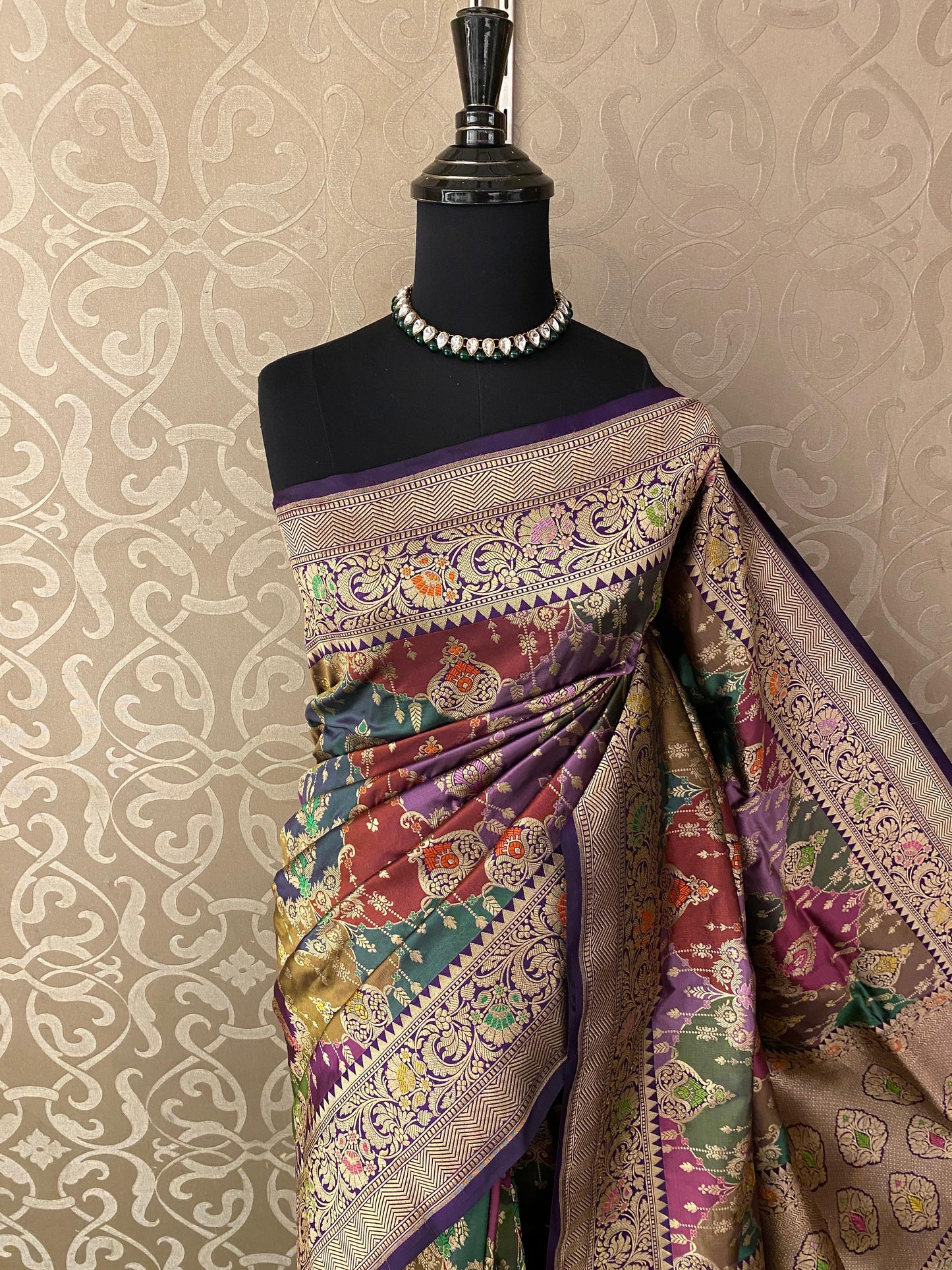 Multi Kadiyal Banarasi Rangkat Design Saree, With Unstiched Blouse