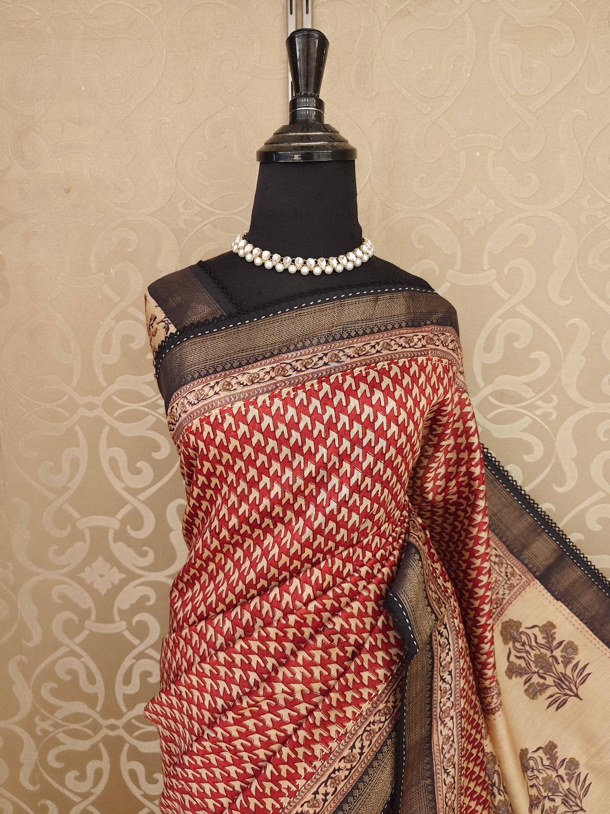 Maroon Munga Silk Printed Saree With Kantha Work, With Unstich Blouse