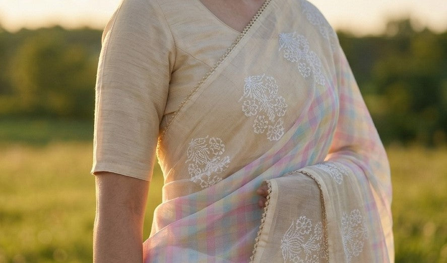 Off-White Chekered Designed Chiffon Saree, With Floral Border, With Unstiched Blouse