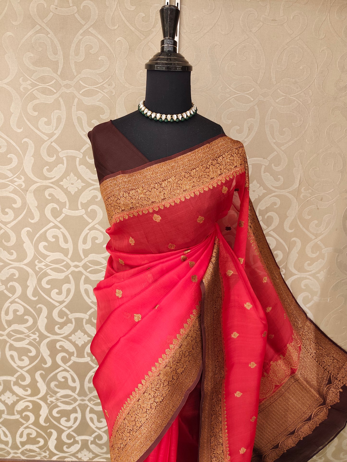 Black Kora Banarasi Silk Saree, With Unstiched Blouse
