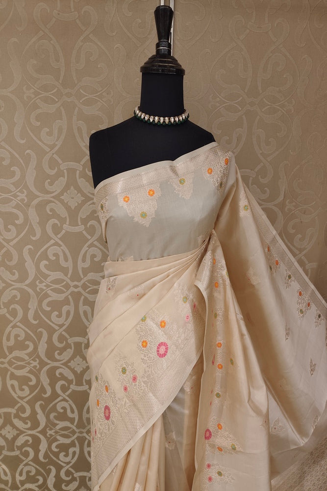 Off-White Chiniya Silk Saree Hand Woven Butas, With Unstiched Blouse