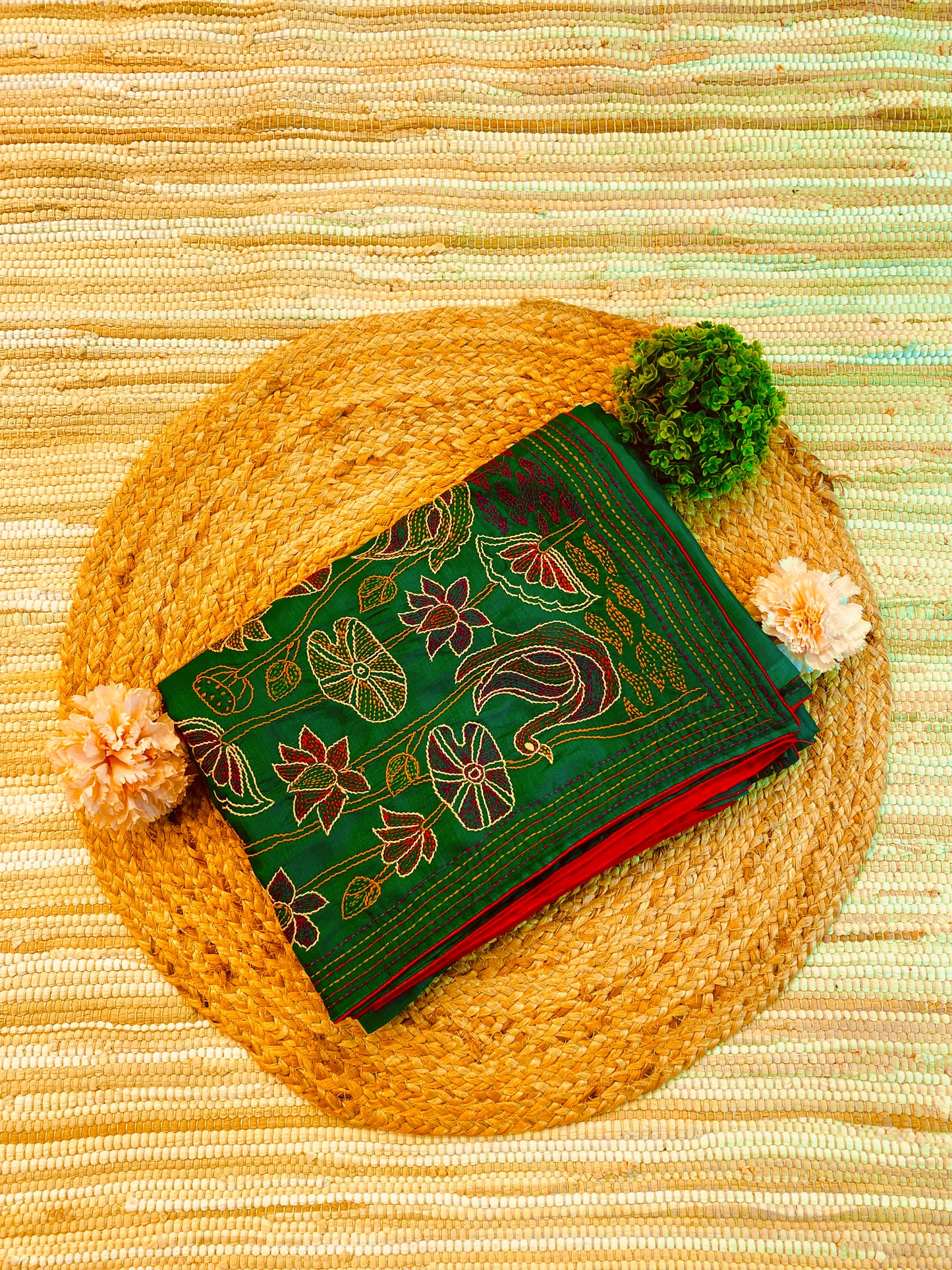 Deep Green Semi Munga Silk French Knot Hand Embroidery Work Saree, With Unstiched Blouse