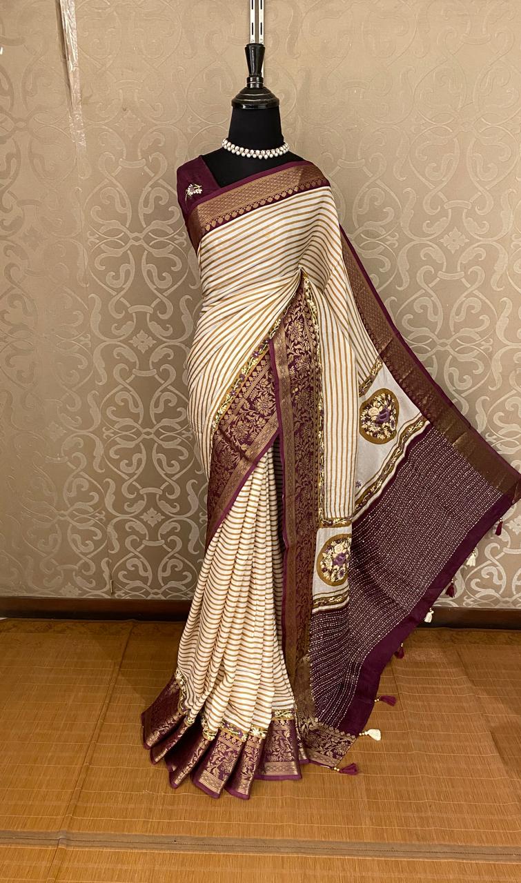 Off-White Munga Silk Saree With Hand Embroidery Work, With Unstiched Blouse