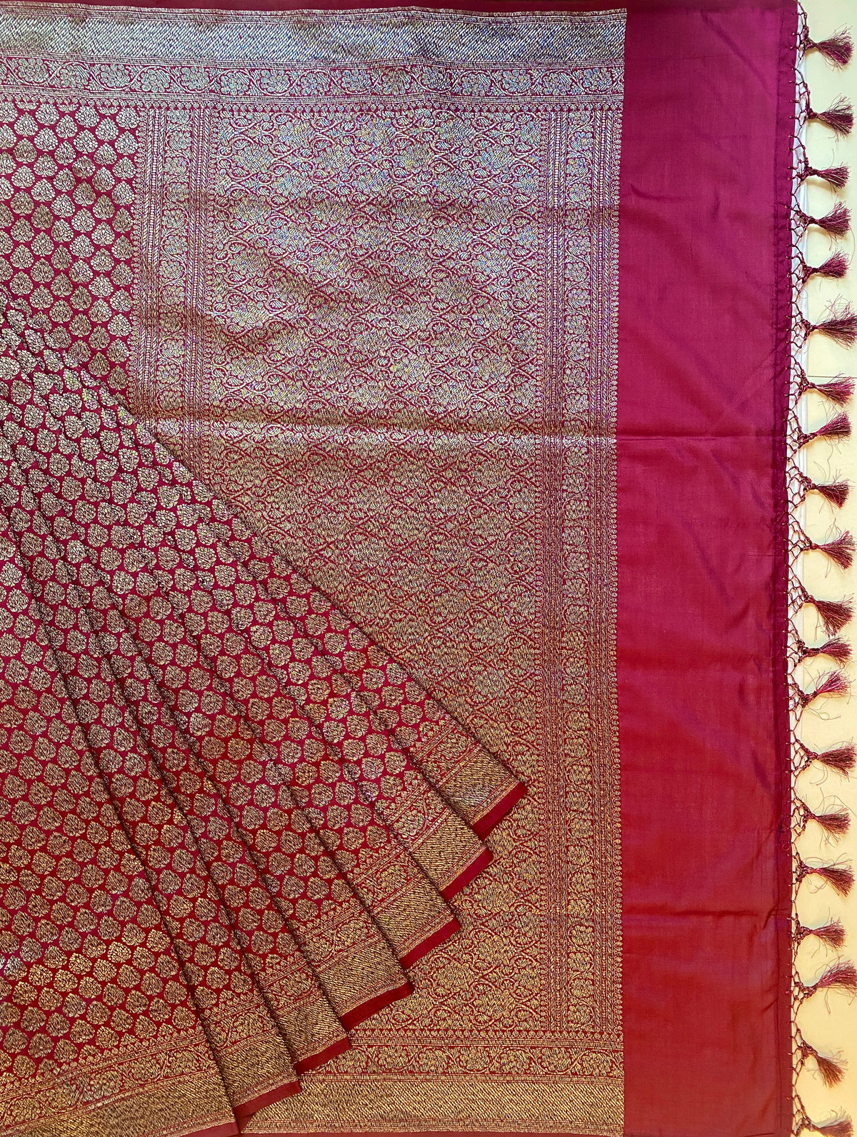 Red Semi Katan Brocade Silk Saree, With Unstiched Blouse