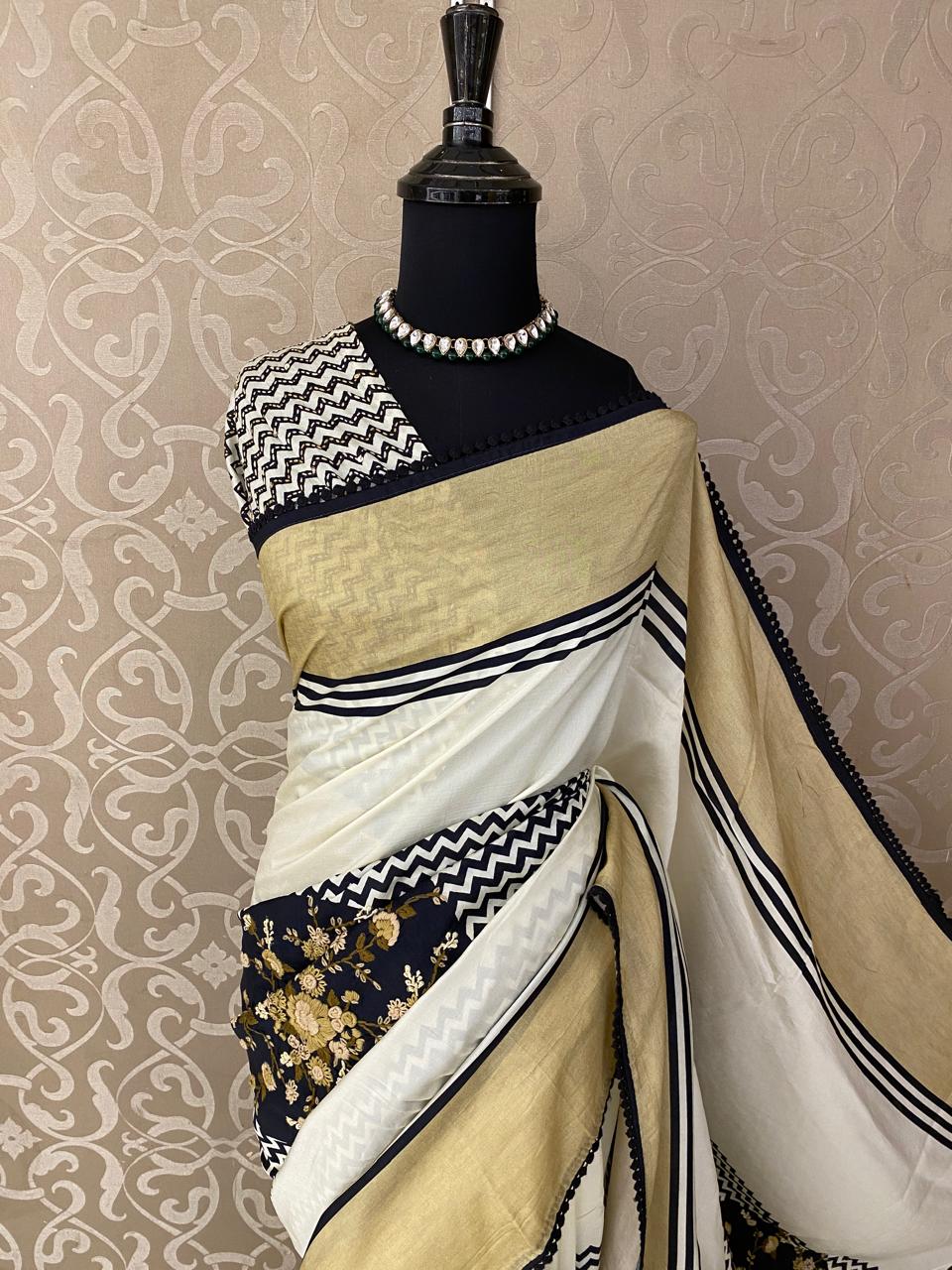 Off-White Munga Silk Saree With Hand Embroidery Work, With Unstiched Blouse