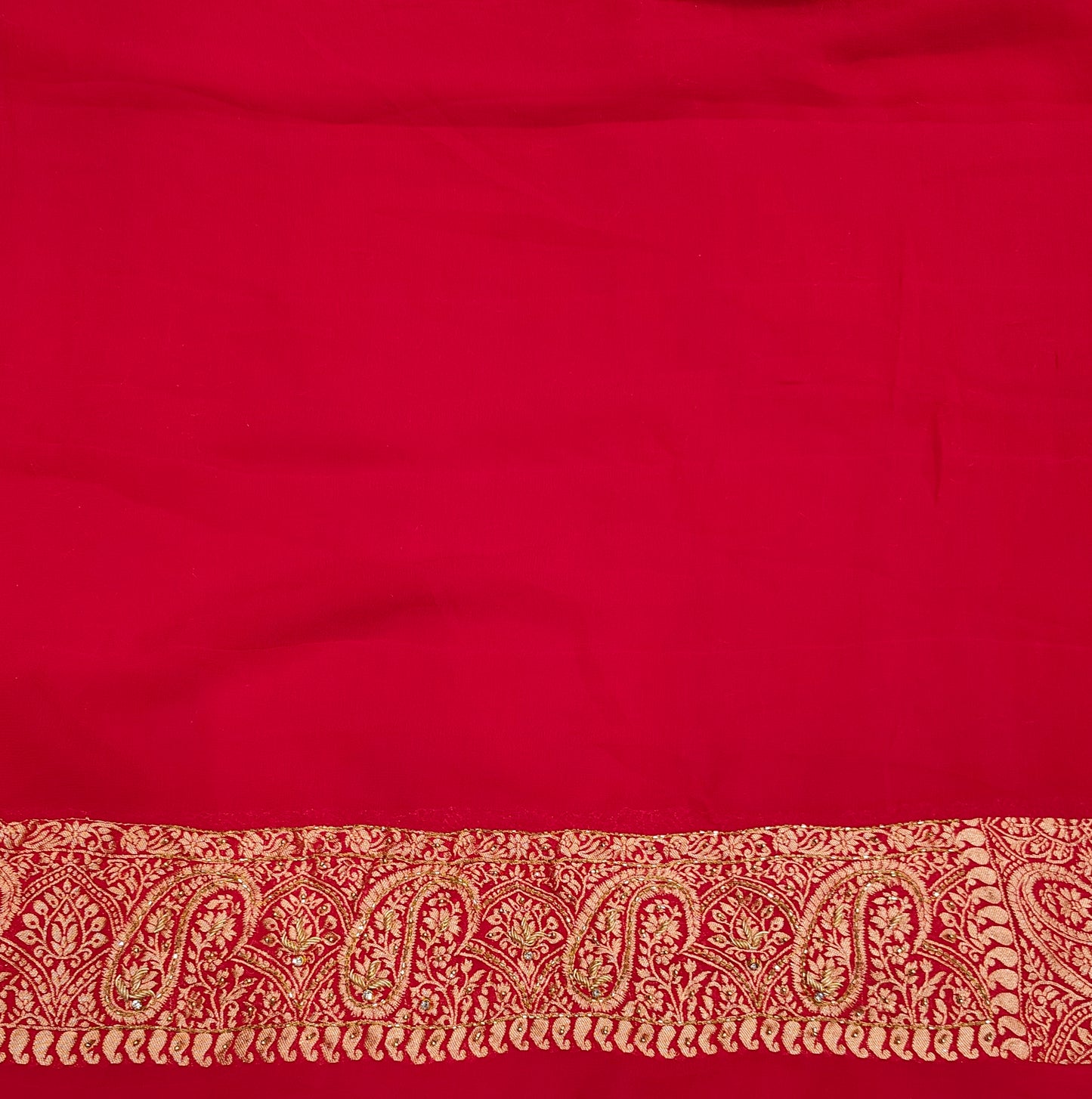 Red Georgette Khaddi Embroidery Saree, With Unstiched Blouse