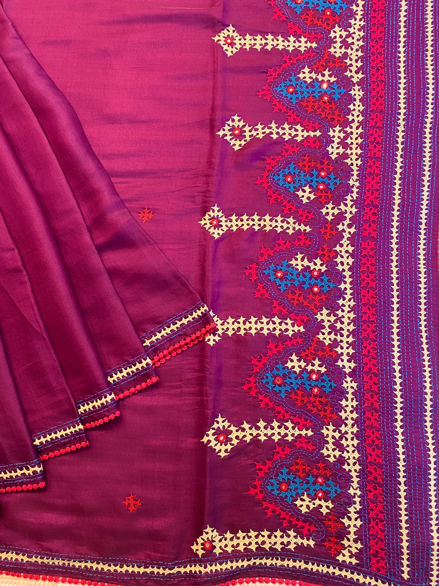 Deep Purple Semi Munga Silk French Knot Hand Embroidery Work Saree, With Unstiched Blouse