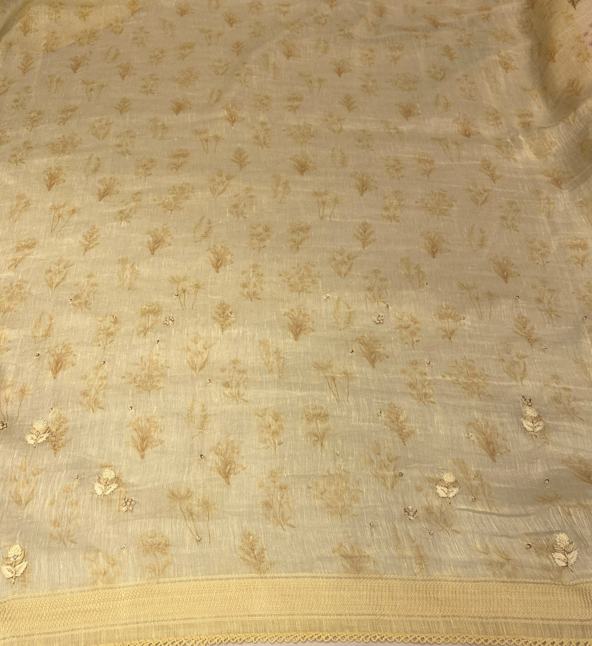 Off-White Linen Silk Saree Hand Embroidered Work, With Unstiched Blouse