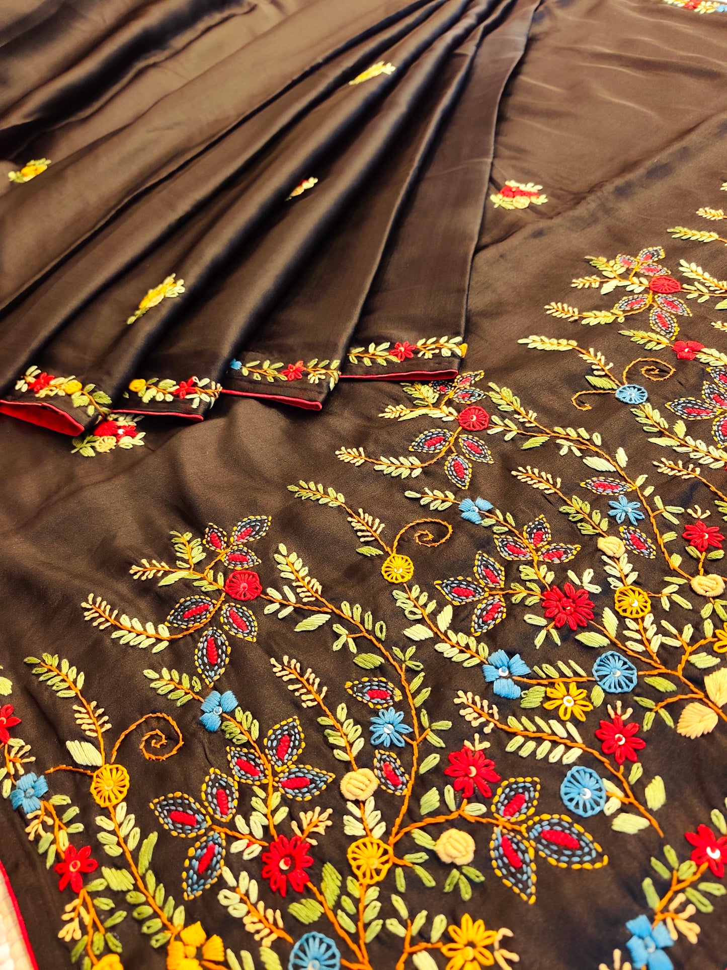 Black Semi Munga Silk French Knot Hand Embroidery Work Saree, With Unstiched Blouse
