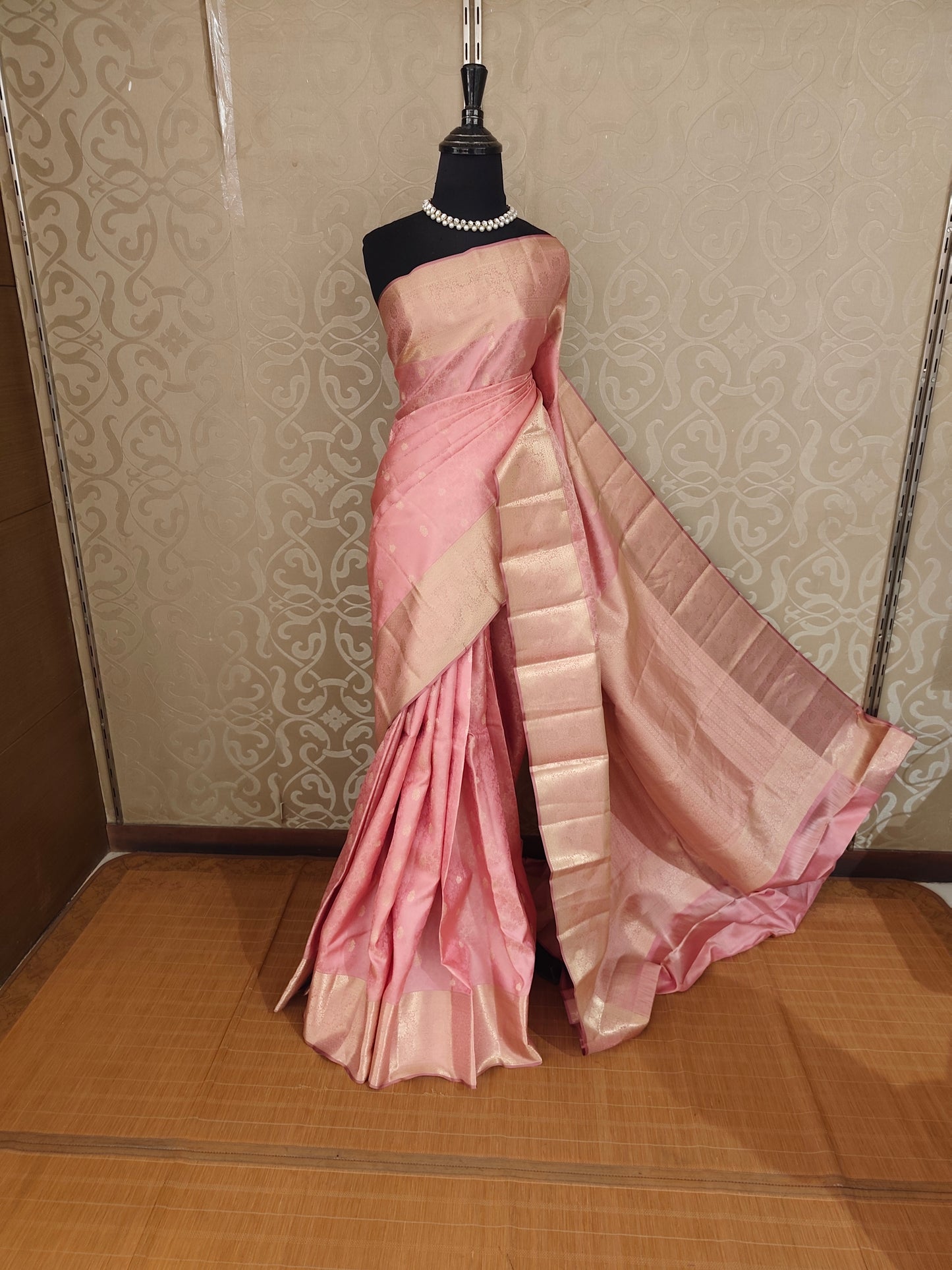 Pink Pure Kanjeevaram Silk Saree, With Unstiched Blouse