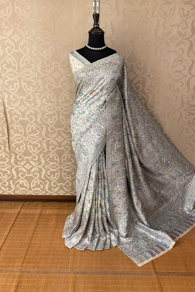 Off-White Pure Kani Handloom Silk Saree With Floral Woven Blouse