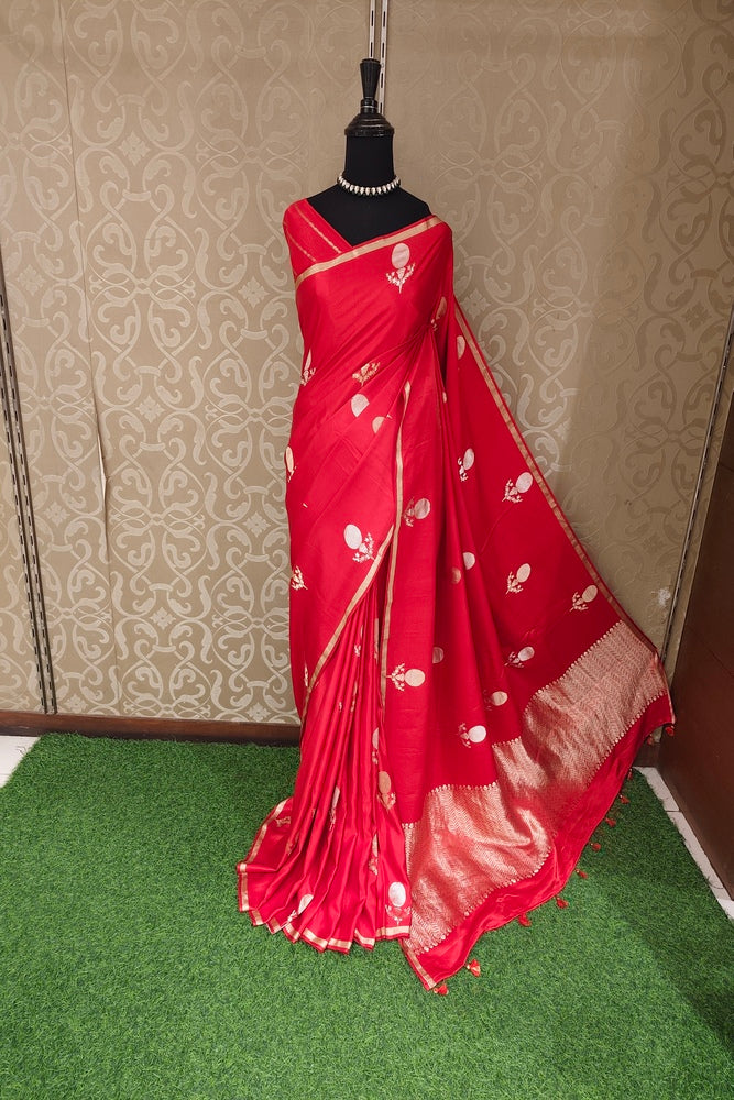 Red Mashru Silk Banarasi Handloom Saree, With Unstiched Blouse