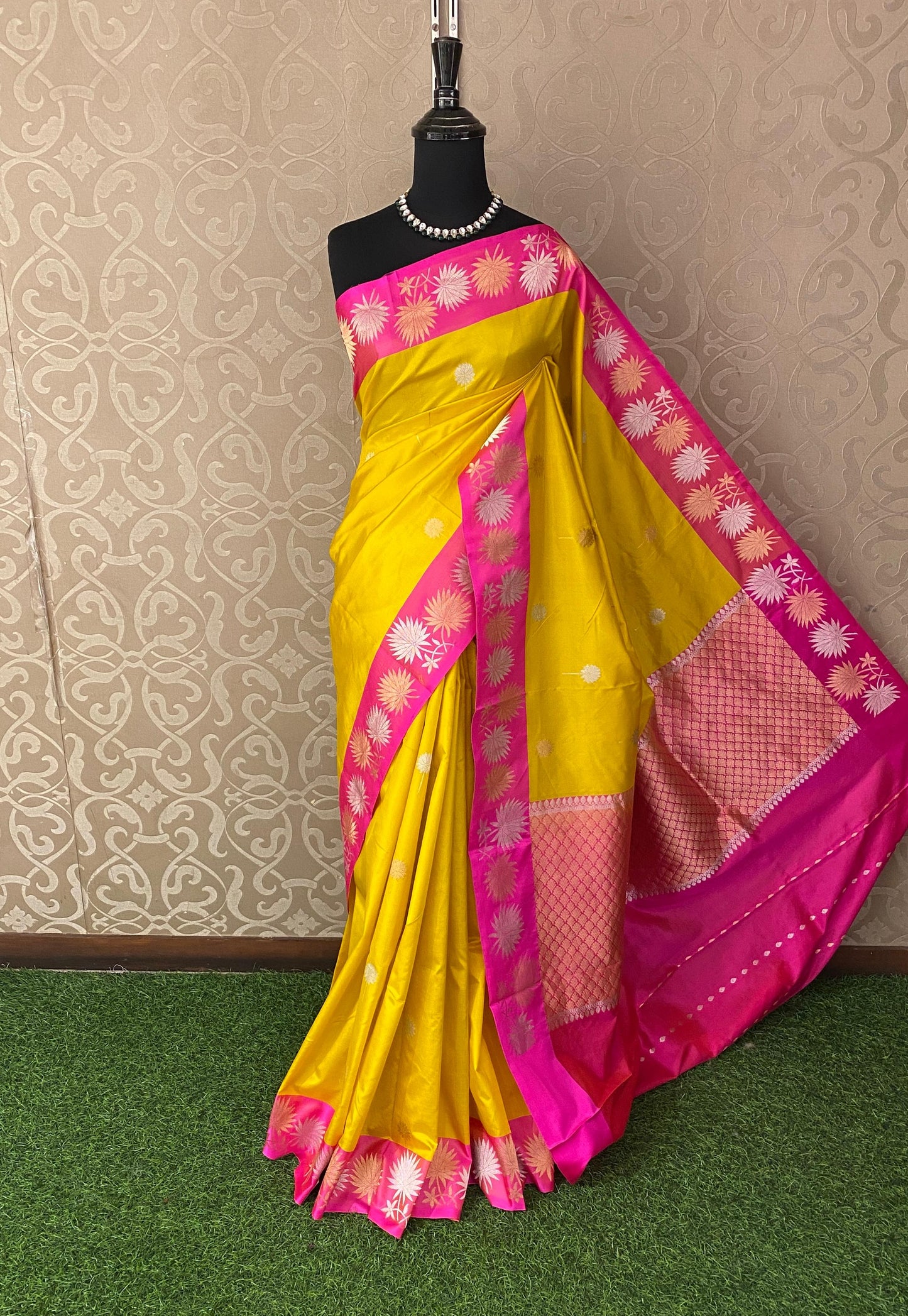 Spring Yellow Katan Banarasi Saree Hand Woven Work, With Unstiched Blouse