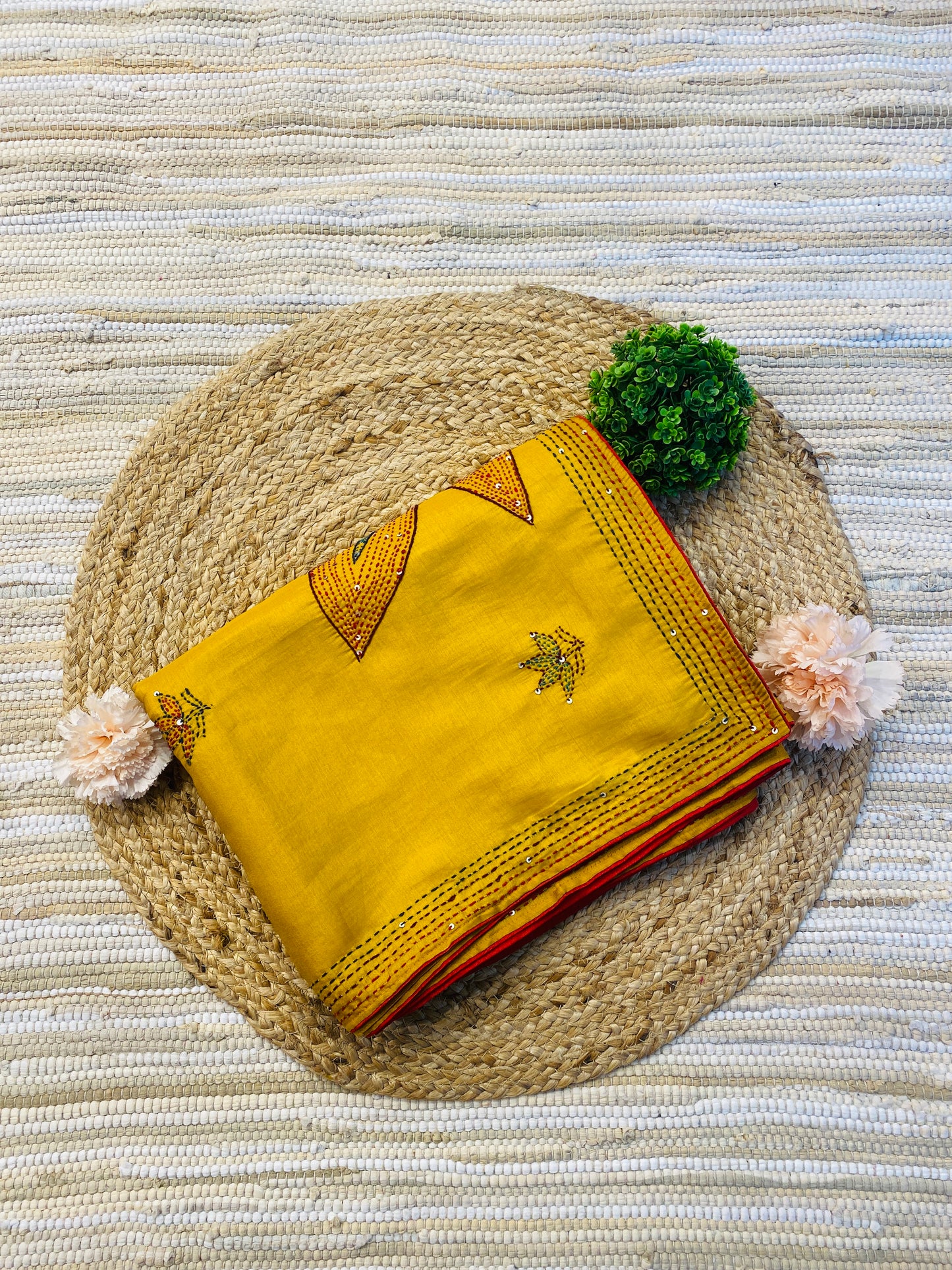 Mustard Yellow Semi Munga Silk French Knot Hand Embroidery Work Saree, With Unstiched Blouse