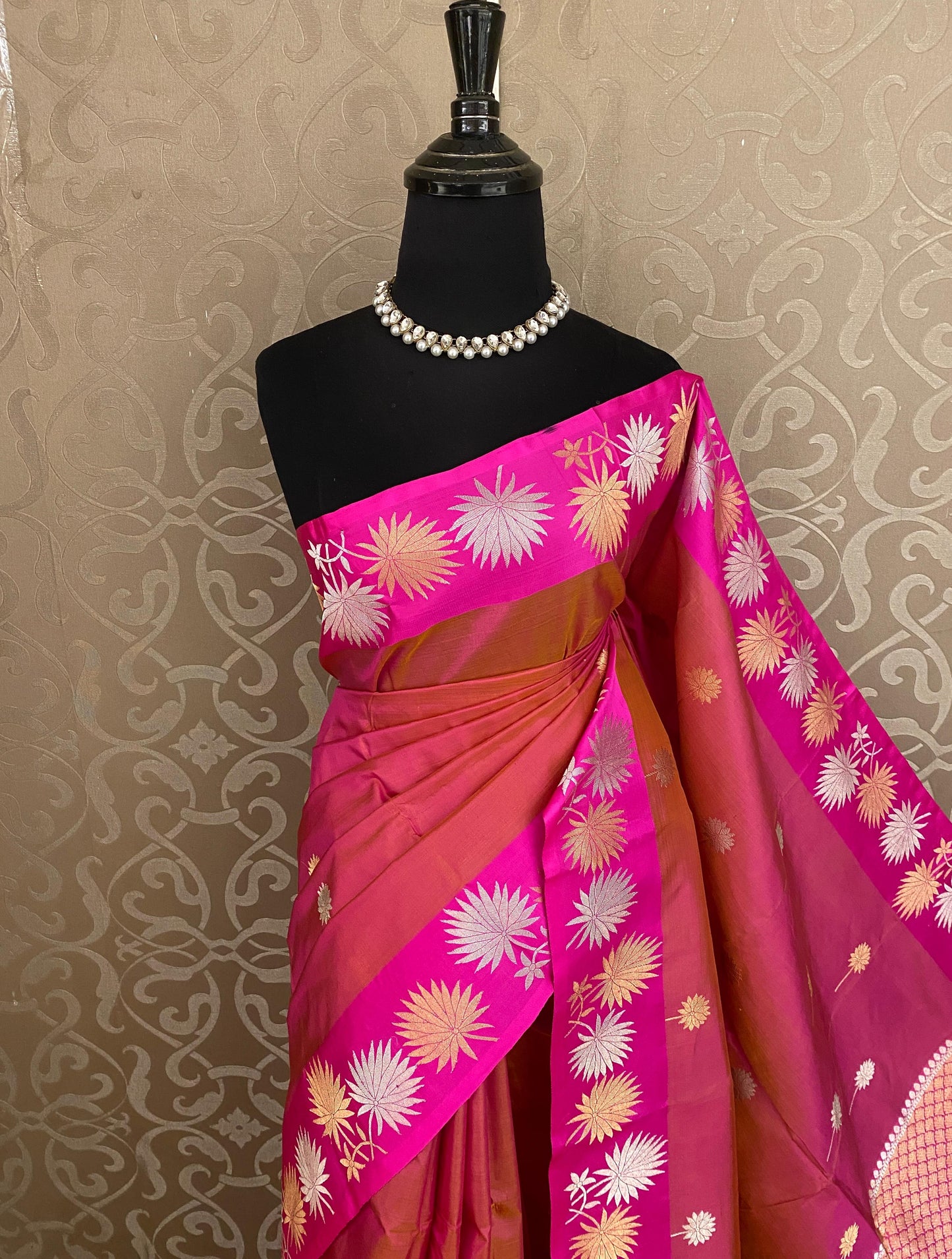 Golden Rani Katan Banarasi Saree Hand Woven Work, With Unstiched Blouse