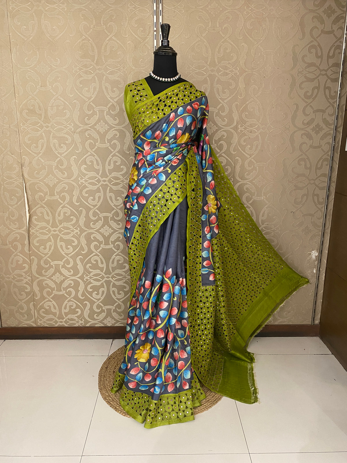 Deep Grey Tussar Kalamkari Print With Cutwork Border Saree, With Unstitched Blouse