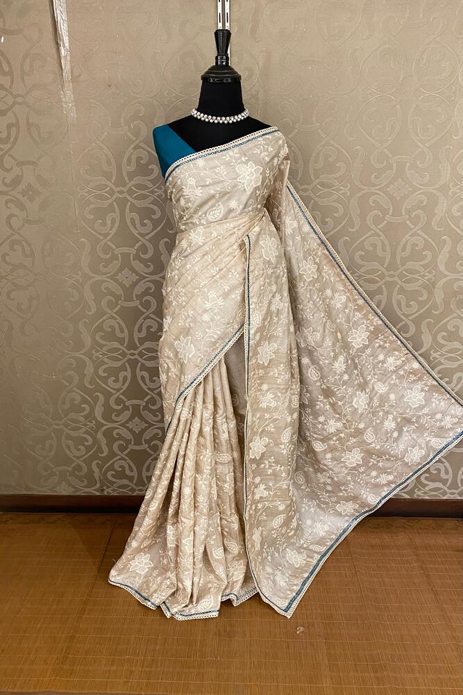 Off-White Tussar Thread Work Saree, With Unstiched Blouse
