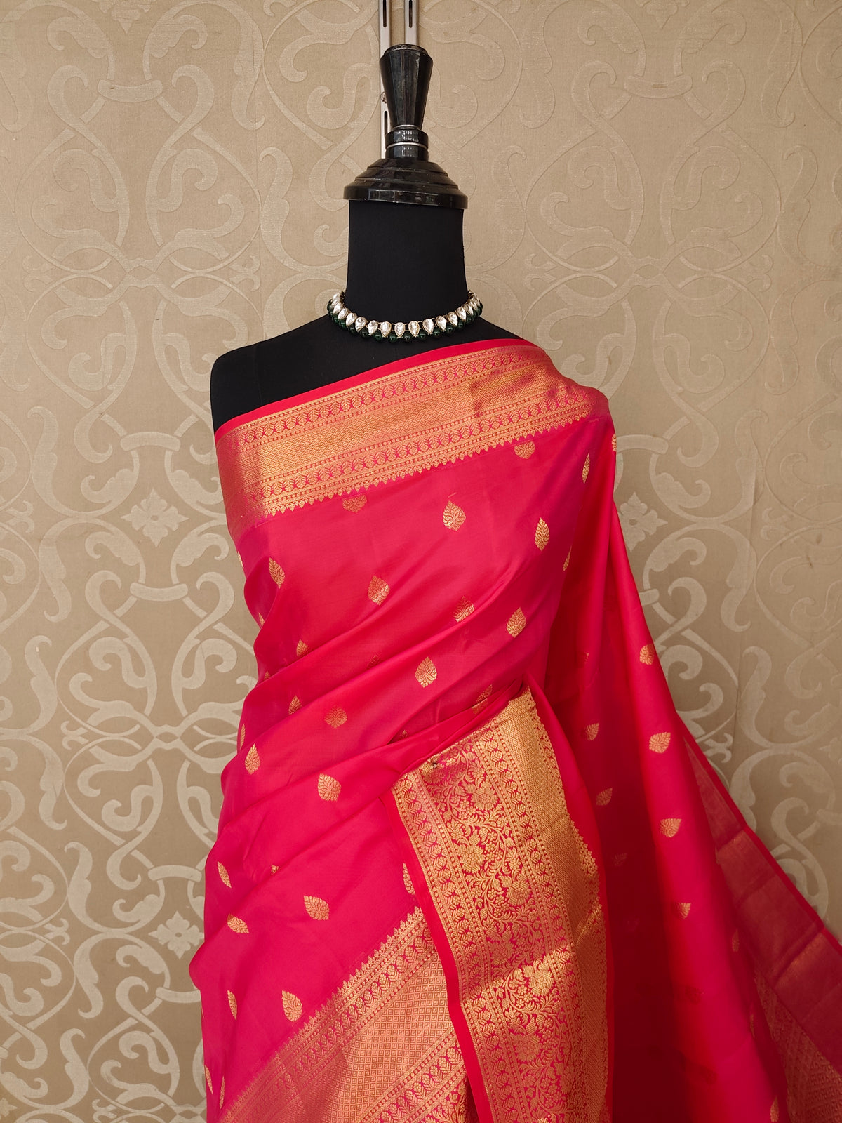 Rani Pure Kanjeevaram Silk Saree, With Unstiched Blouse
