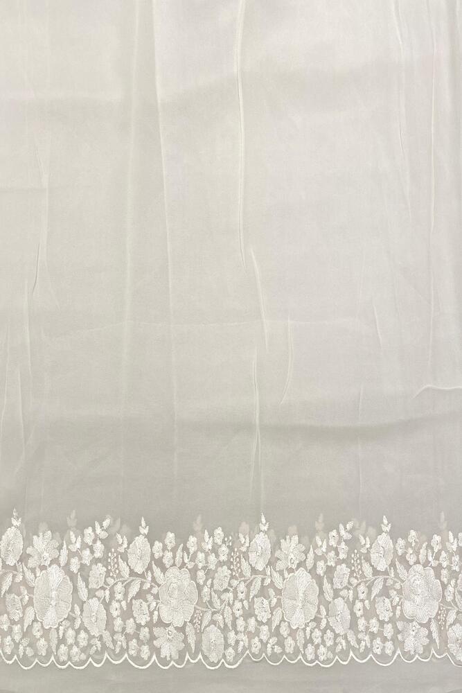 Off-White Printed Georgette Saree With Resham Embroidery Work, With Unstiched Blouse