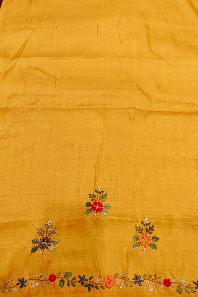 Mustard Yellow Semi Munga Silk French Knot Hand Embroidery Work Saree, With Unstiched Blouse