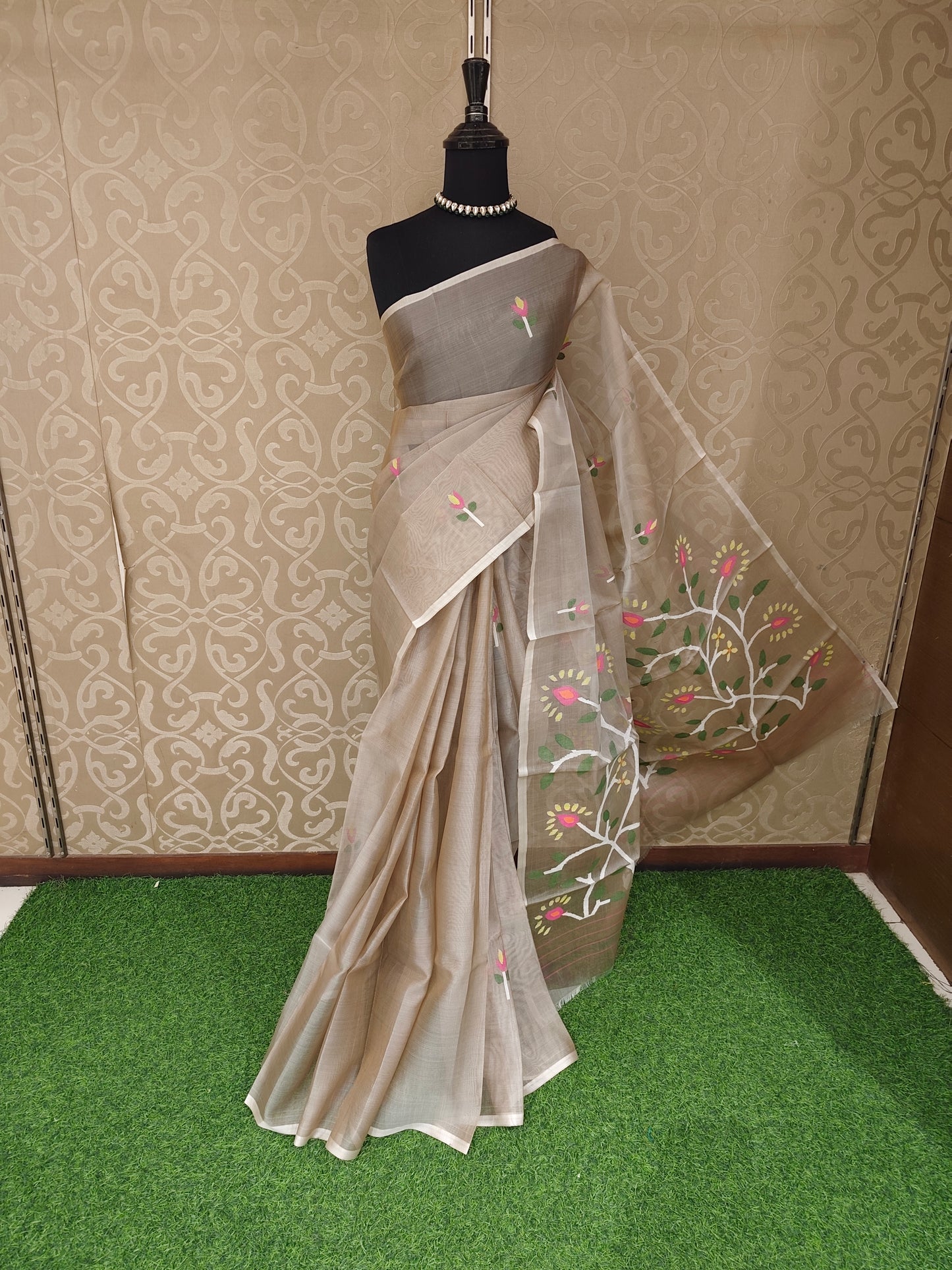 Light Brown Muslin Dhakai Saree, Without Blouse
