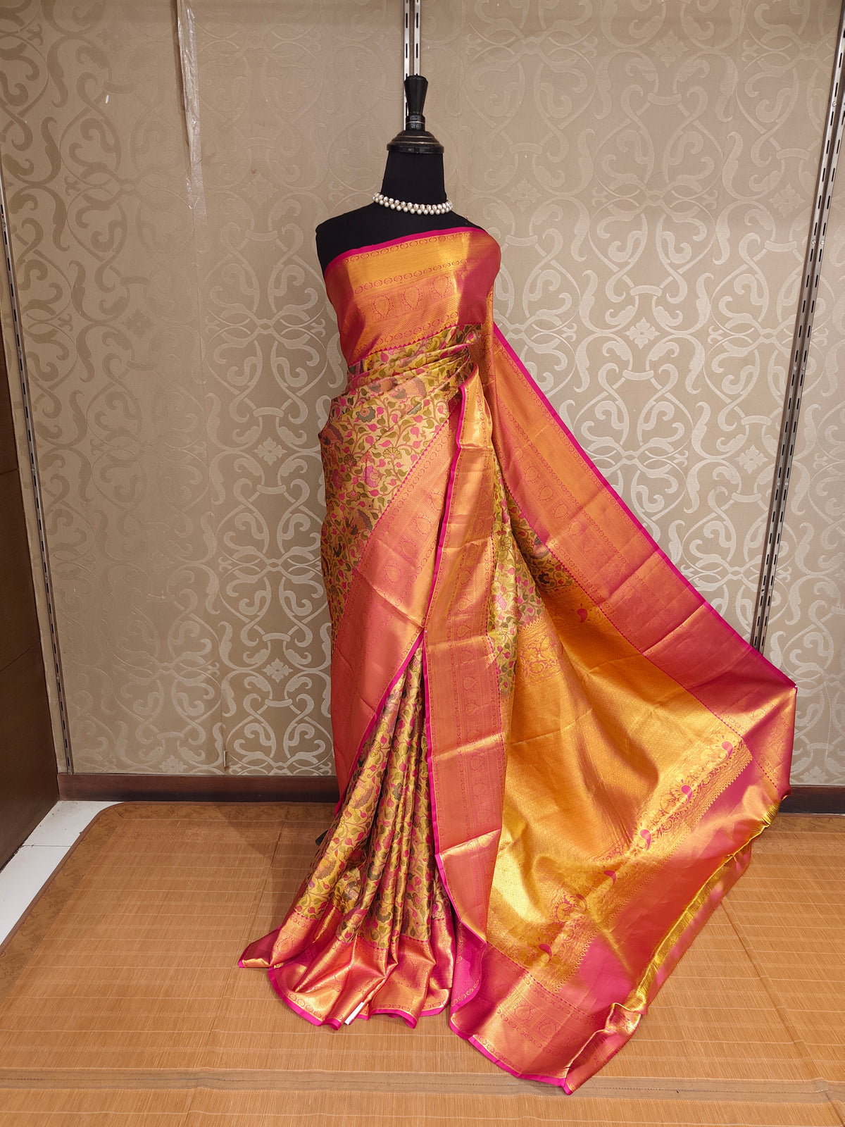 Golden Pure Kanjeevaram Silk Saree, With Unstiched Blouse