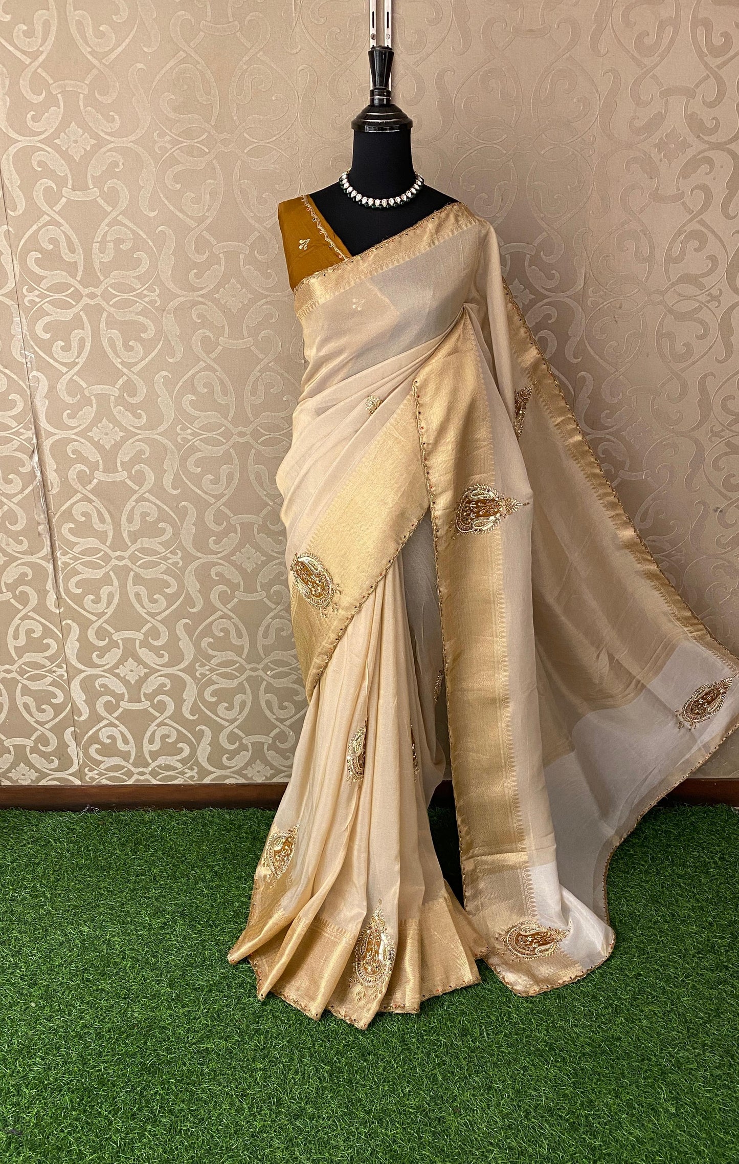 Offwhite Tissue Silk Embroidery Saree, With Unstiched Blouse