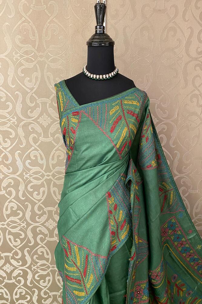 Deep Green Tussar Embroidery Saree With Lambani Work Border, With Unstitched Blouse