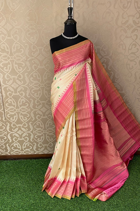 Offwhite & Pink Gadwal Silk Saree With Unstich Contrast Blouse