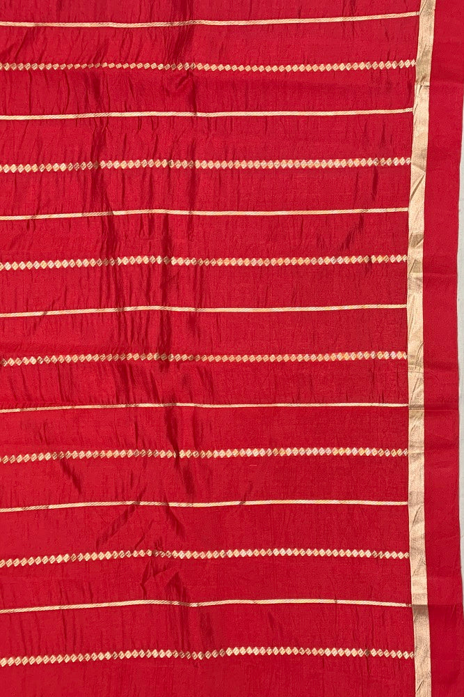 RED POONA SILK SAREE WITH GOLDEN ZARI WOVEN BUTTAS