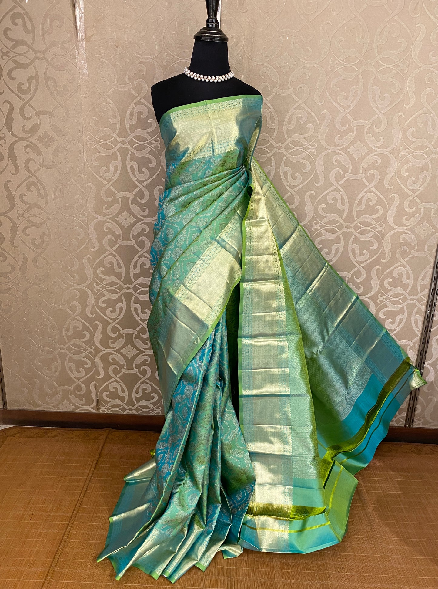 Greenish Blue Pure Kanjeevaram Silk Saree, With Unstiched Blouse
