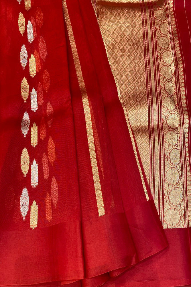 Red Kora Banarasi Silk Saree With Unstich Blouse Piece