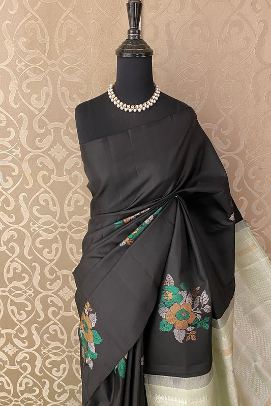 Black Pure Kanjeevaram Silk Saree Without Border With Blouse